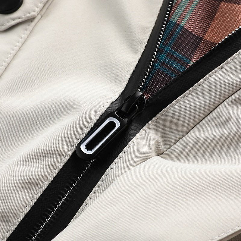 Herren funktionale wasserdichte Jacke mit praktischen Taschen