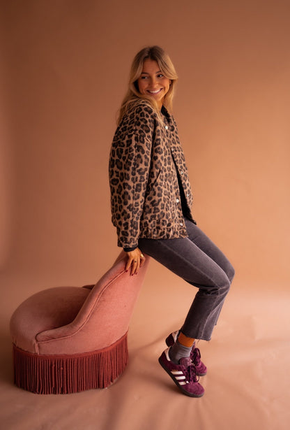 Damen modische Jacke mit Tierdruck für vielseitige Styling-Optionen