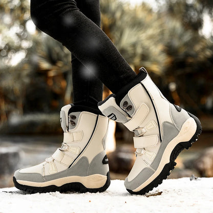 2024 Winter Dameslaarzen Merk Pluche Snowlaars Hoge Top Antislip Sneakers Vrouwen Warm Waterdicht Laars Mode Casual Katoenen Schoen